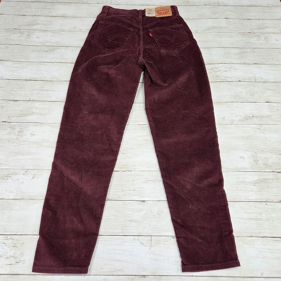 Levi's Corduroy Pants 25x29 Burgundy High Waisted Mom Jeans Tapered Leg NEW - Picture 3 of 14